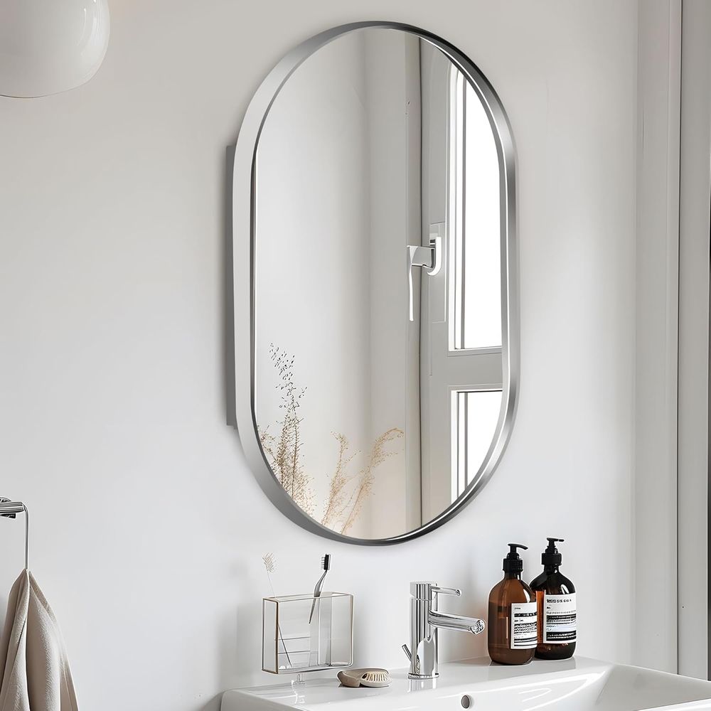 Bathroom Cabinet Mirror - 34x21 オーバル型埋め込み式浴室薬棚、面取りミラーとシルバー仕上げ付き