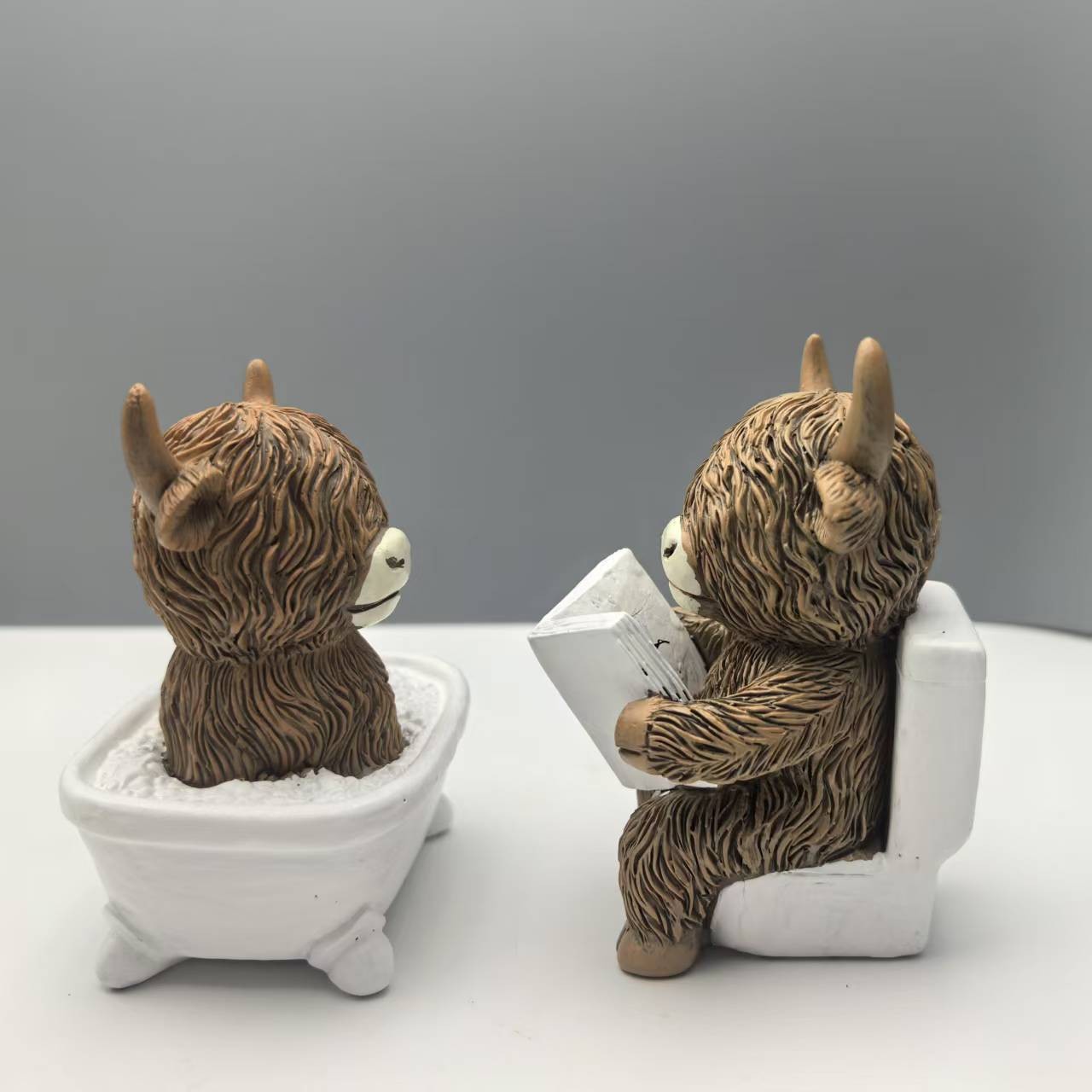 かわいいスコットランドハイランド牛の樹脂製置物 面白い入浴＆ - Home Of The Year Bathroom のレビューと価格