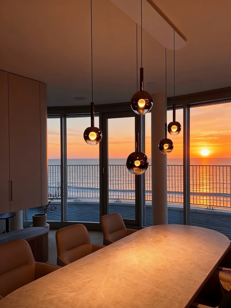 スモークグレーグラデーションガラスLEDペンダントライト20 - Home Of The Year Bathroom のレビューと価格