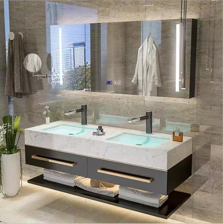 高級大型LEDバックライト付きスマートバスルームミラーキャビ - Bathroom Cabinet Mirror のレビューと価格